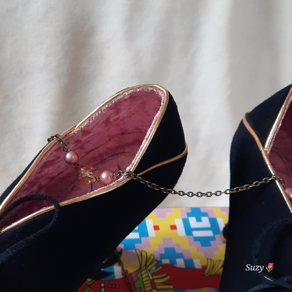 IRREGULAR CHOICE Black Gold Flower Lace-Up Heels - Picture 4 of 8